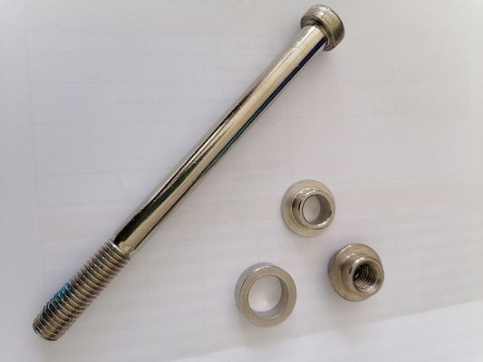Beli Grade 8.8 SS Hexagonal Bolt And Nut Assembly M10 Untuk Perlengkapan Olahraga online manufacture