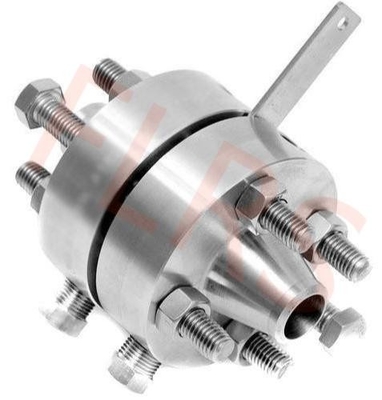 RTJ Class 300 Type Forged Weld Neck Orifice Flange Dengan Jack Screw Plug